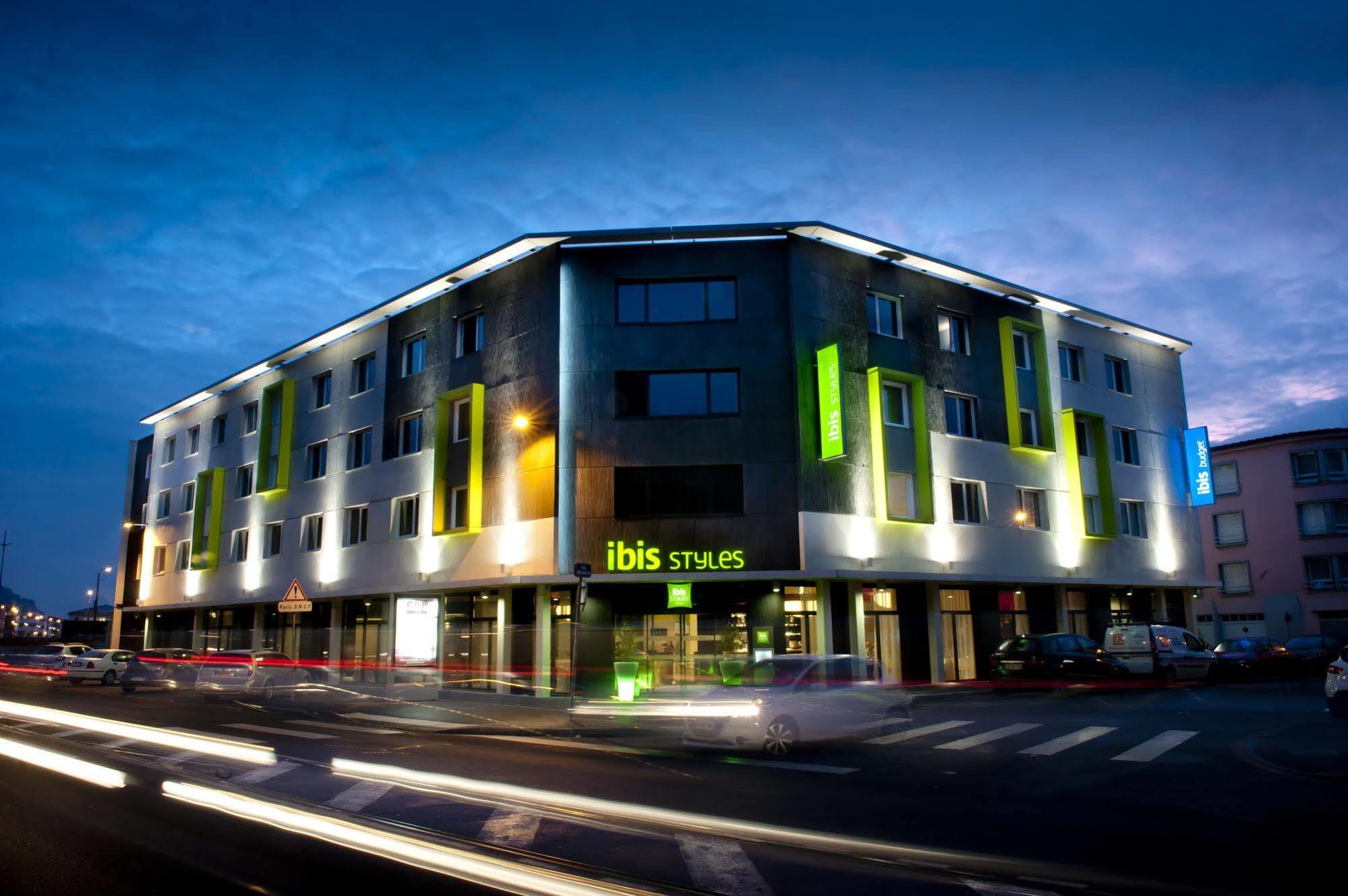 Ibis Budget Brest Centre Port Exterior photo